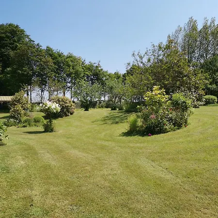 Domaine Le Manege - L'eglise, Pres D'etretat