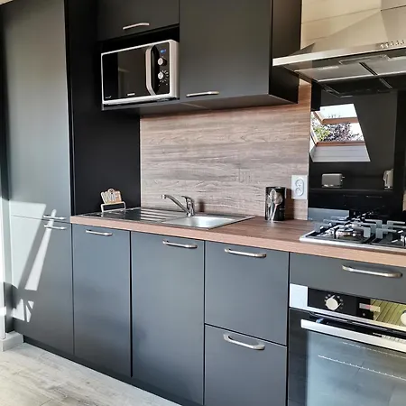 Domaine Le Manege - L'eglise, Pres D'etretat